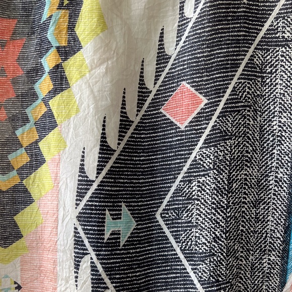 Silk Flowy Tank - Aryn K. Women's Size Medium - Picture 14 of 16